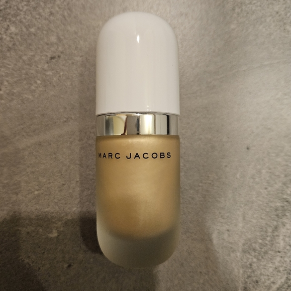 Marc Jacobs Beauty Dew Drops Highlighter - Picture 2 of 5